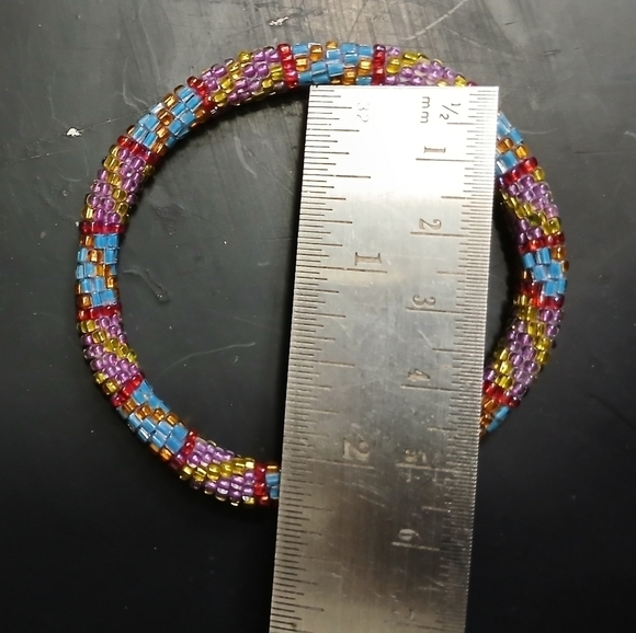 Multi color glass beaded round tribal bangle bracelet - Picture 3 of 3